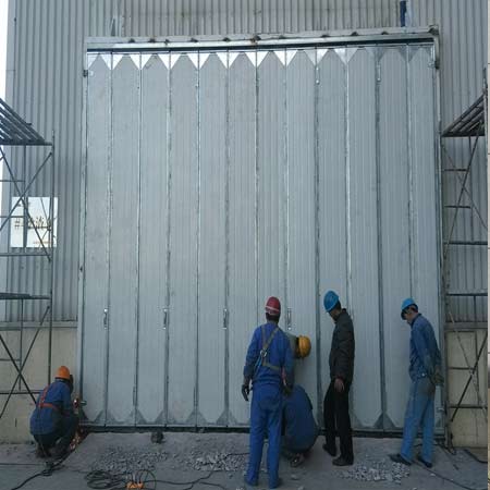 多扇手動工業(yè)折疊門