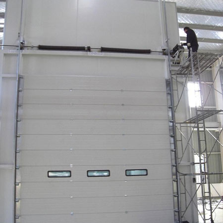 垂直工業提升門